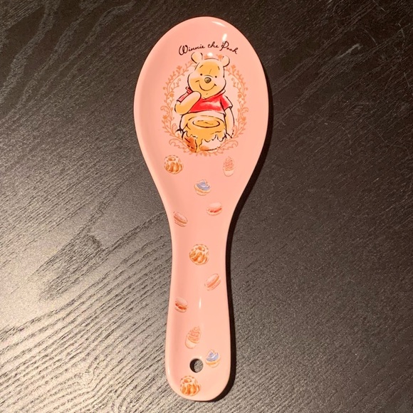 Disney Winnie the Pooh Dessert Ceramic Spoon Rest - Picture 1 of 6